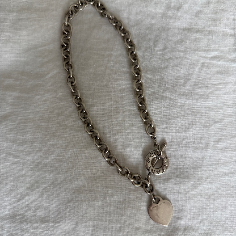 Tiffany & Co Vintage Early 2000’s Sterling Silver Heart Toggle Necklace